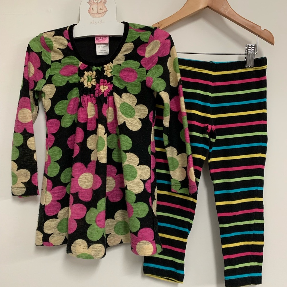 Lipstick Girls Tunic and legging set